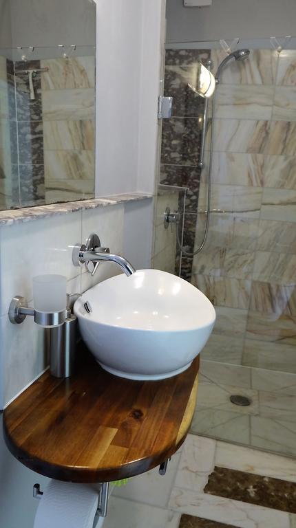 Temporary Living Apartment Bremen Ngoại thất bức ảnh